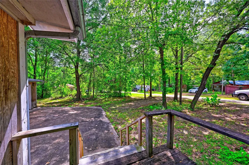 81 E Bishop Road Point Blank, TX 77364