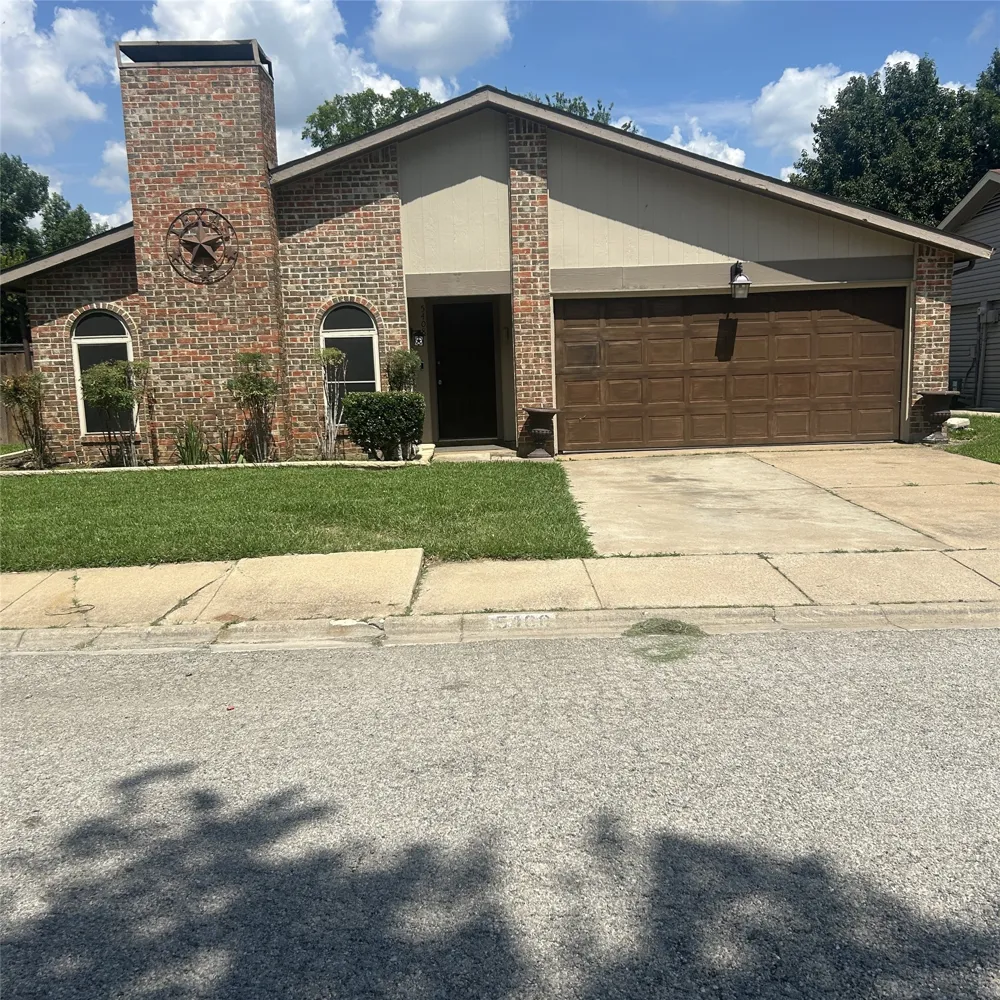 5408 Princess Court Lake Dallas, TX 75065