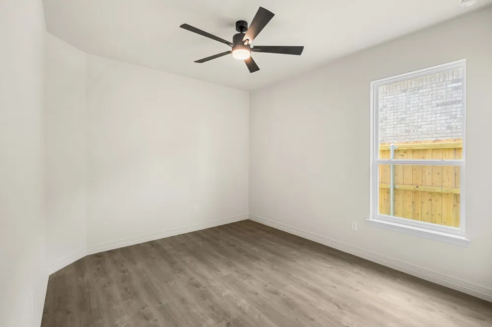1305 Lone Pine Way Killeen, TX 76543