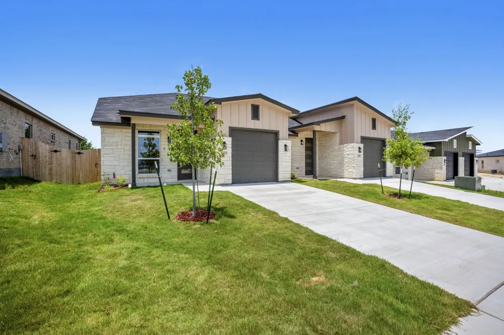 1305 Lone Pine Way Killeen, TX 76543