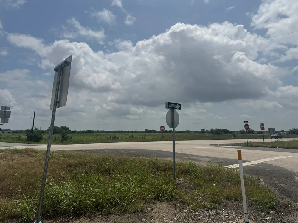 5479 E Highway 175 Kaufman, TX 75142