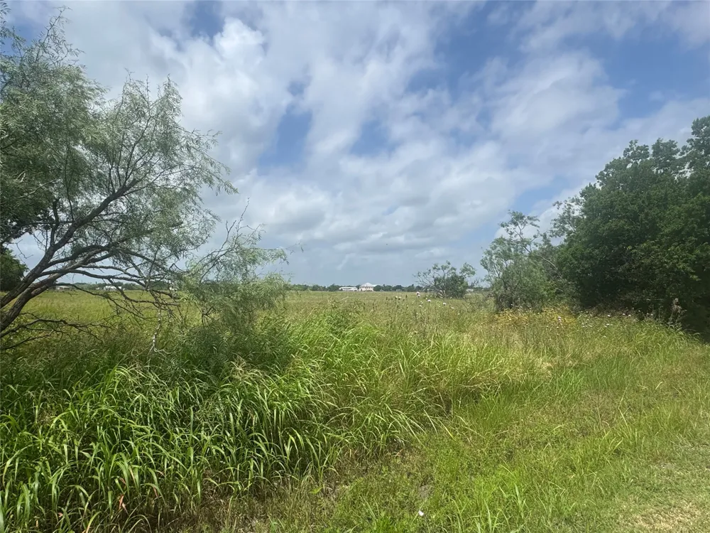 5479 E Highway 175 Kaufman, TX 75142