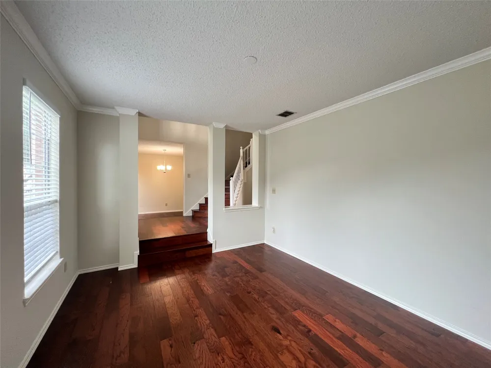 723 Sumner Drive Mesquite, TX 75149