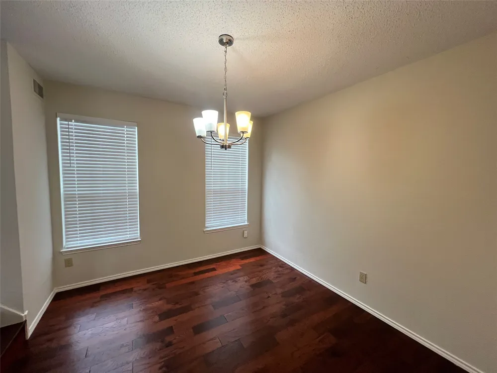 723 Sumner Drive Mesquite, TX 75149