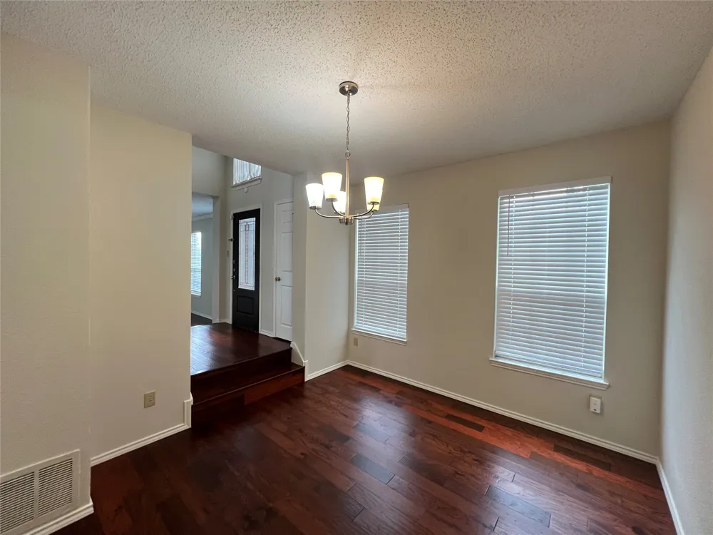 723 Sumner Drive Mesquite, TX 75149