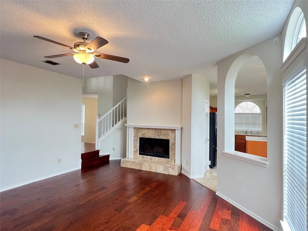 723 Sumner Drive Mesquite, TX 75149