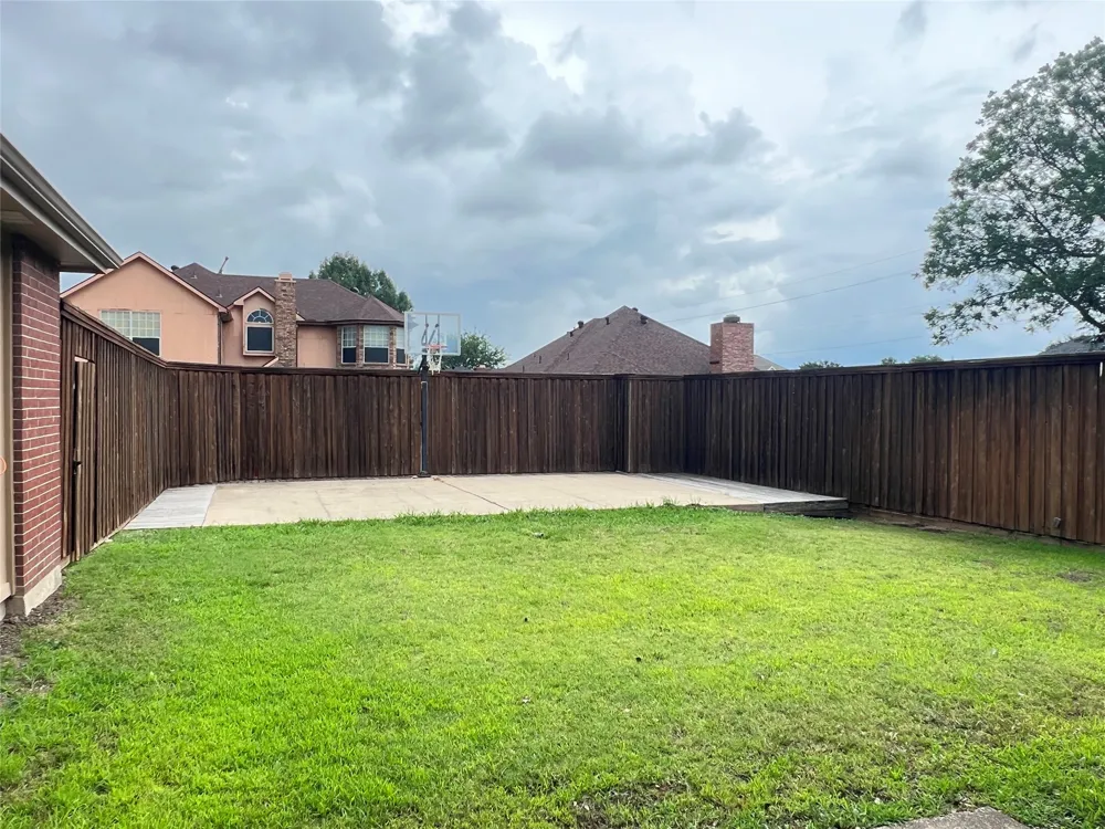 723 Sumner Drive Mesquite, TX 75149