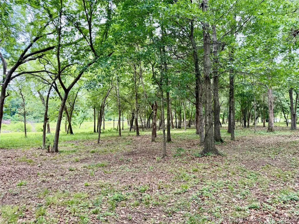 418210 E 1200 Eufaula, OK 74432