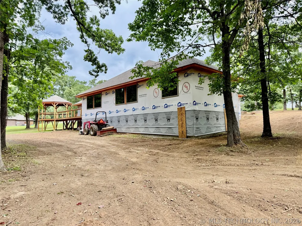 418210 E 1200 Eufaula, OK 74432