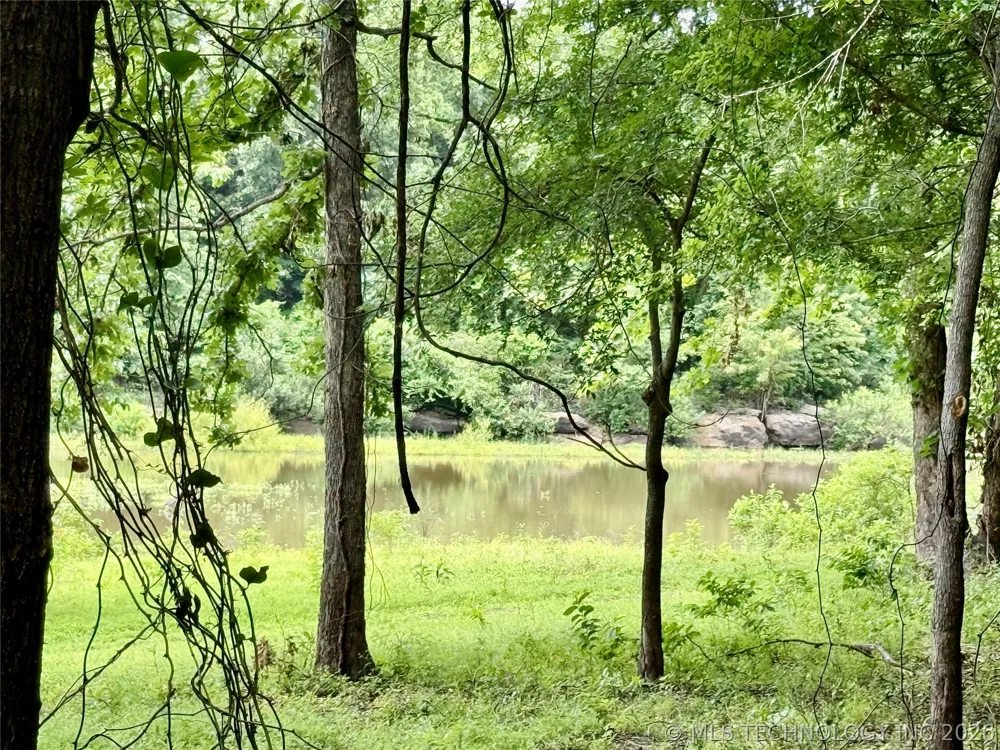 418210 E 1200 Eufaula, OK 74432