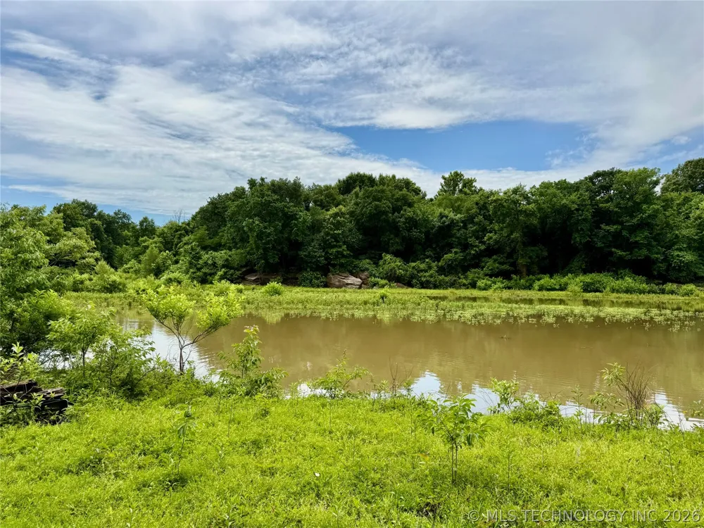 418210 E 1200 Eufaula, OK 74432