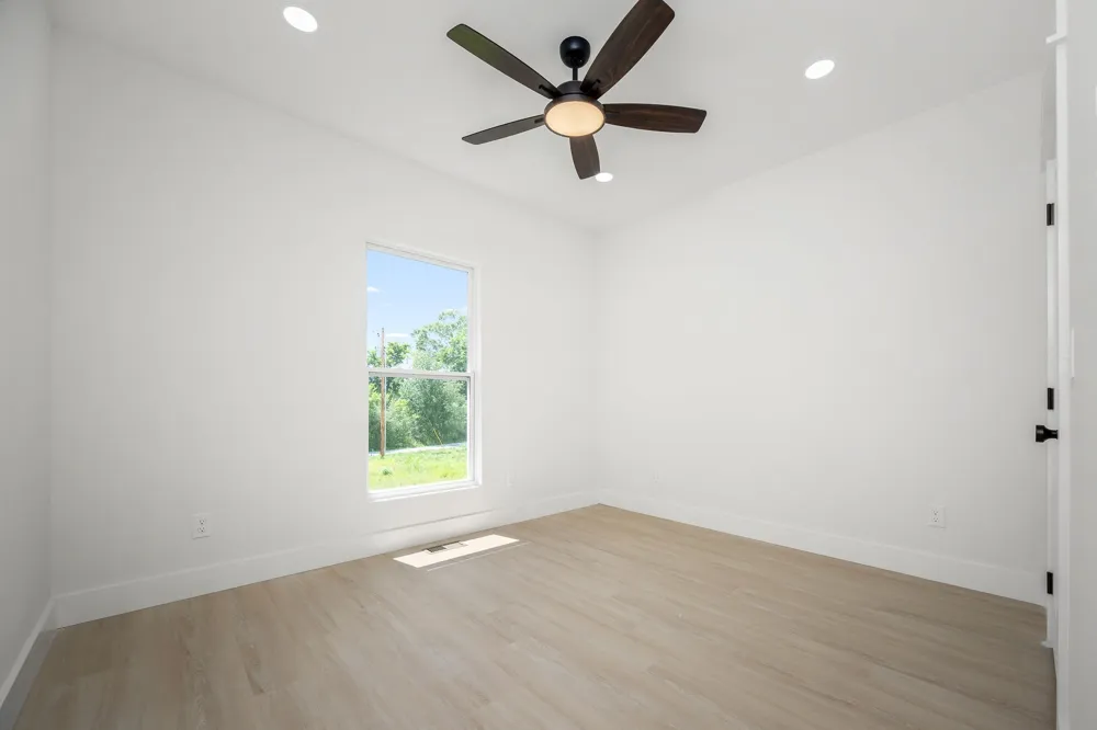 134 Lightfoot Ln Estill Springs, TN 37330