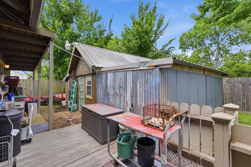 9282 State Highway 75 S New Waverly, TX 77358