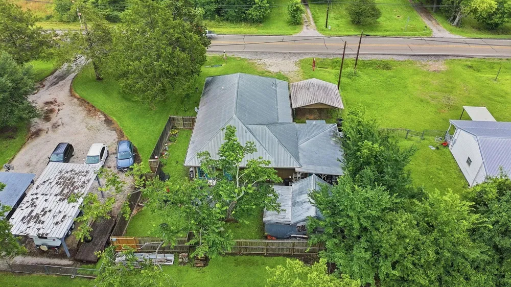 9282 State Highway 75 S New Waverly, TX 77358