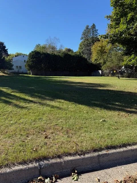 1936 W Kilgore Road