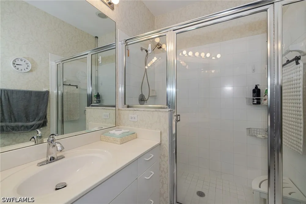 Vintage Circle #103 Naples, FL 34119