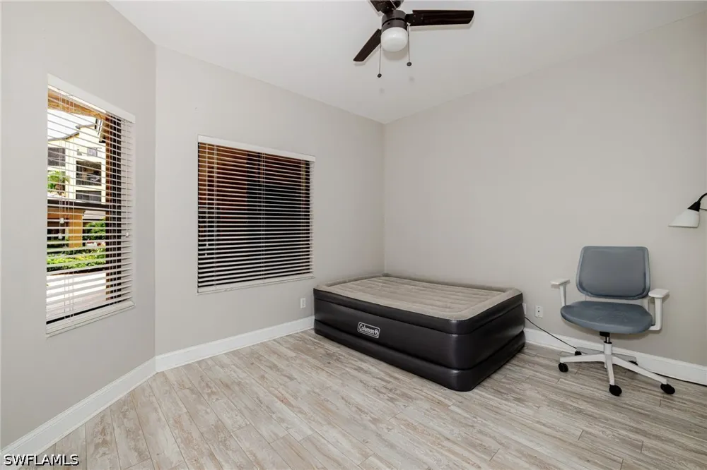 Vintage Circle #103 Naples, FL 34119
