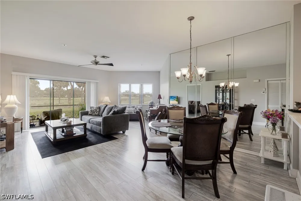 Vintage Circle #103 Naples, FL 34119