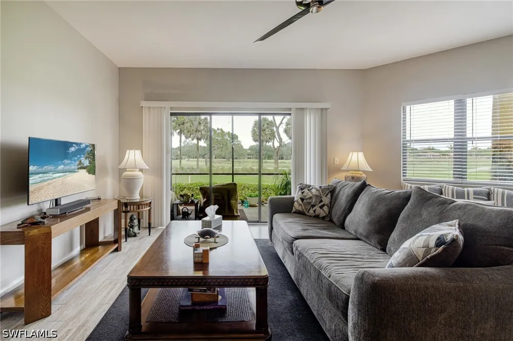 Vintage Circle #103 Naples, FL 34119
