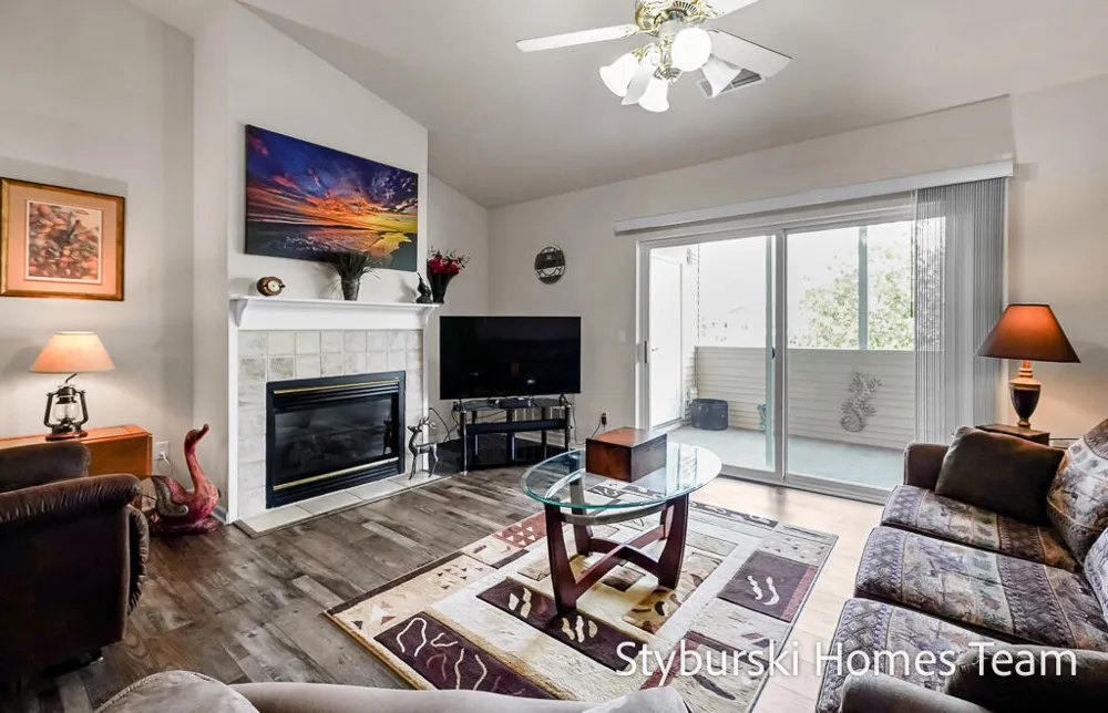 5877 Crosswinds Drive #31 Norton Shores City, MI 49444