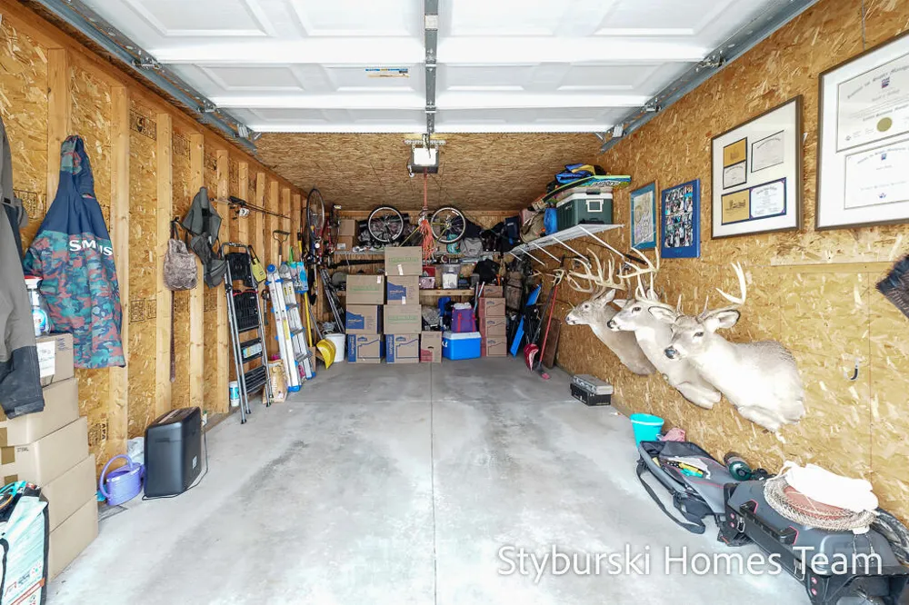 5877 Crosswinds Drive #31 Norton Shores City, MI 49444