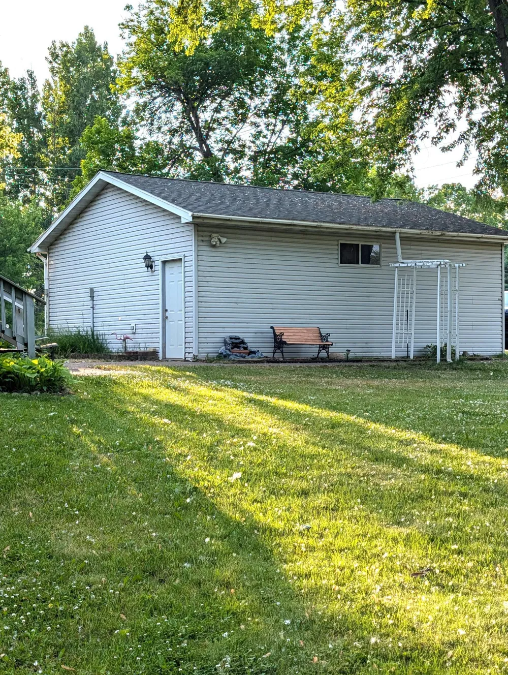 10966 S Frontage Road Pine City, MN 55063