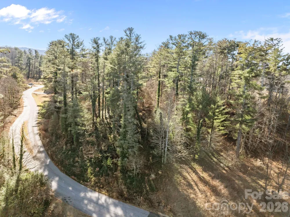 000 Oscelake Way #6 and 14 Hendersonville, NC 28739