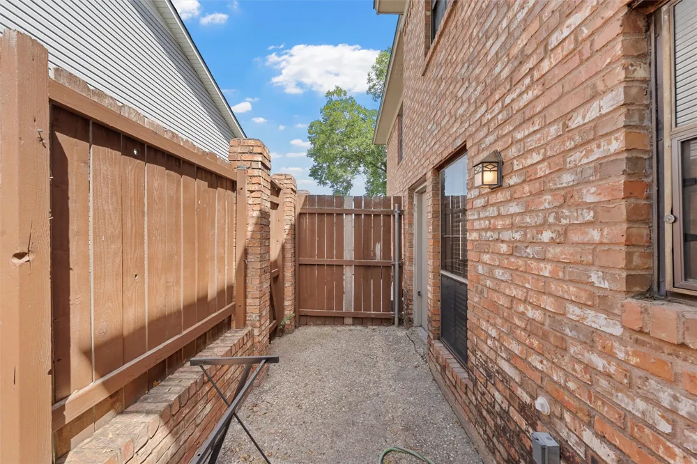 1310 Speight Avenue #2 Waco, TX 76706