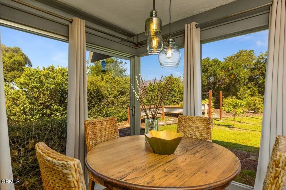 669 Highland Drive Ojai, CA 93023