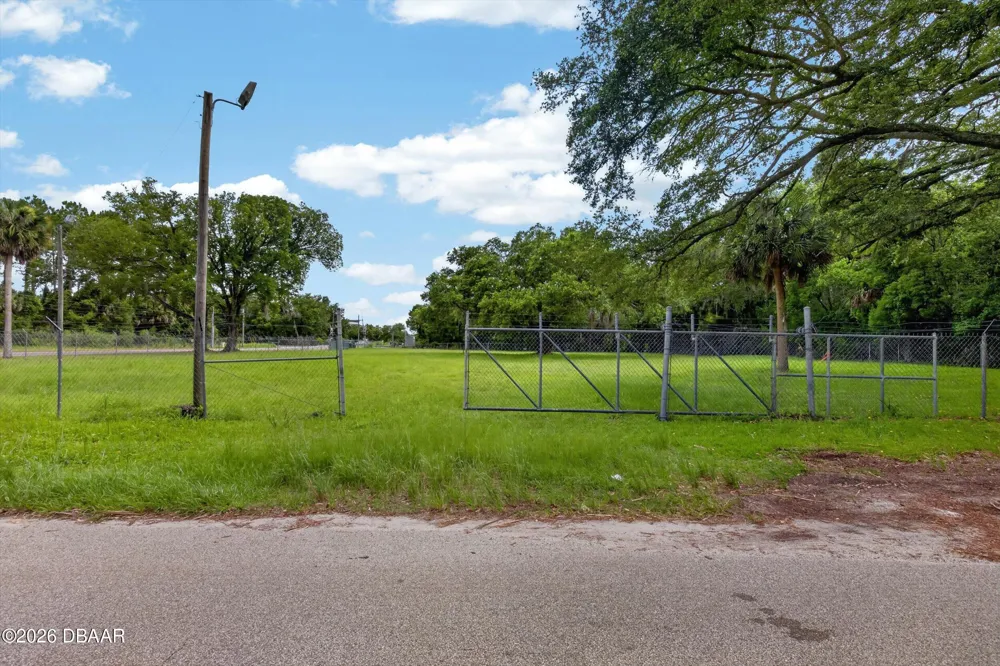 1082 Broadway Avenue Ormond Beach, FL 32174