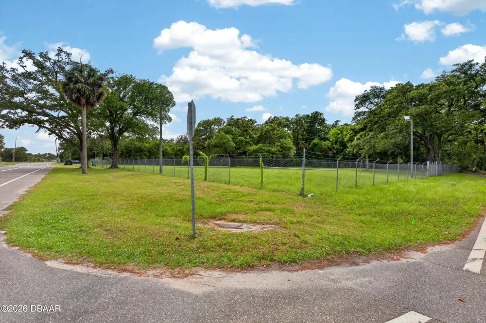1082 Broadway Avenue Ormond Beach, FL 32174