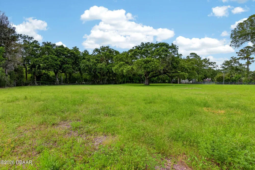 1082 Broadway Avenue Ormond Beach, FL 32174