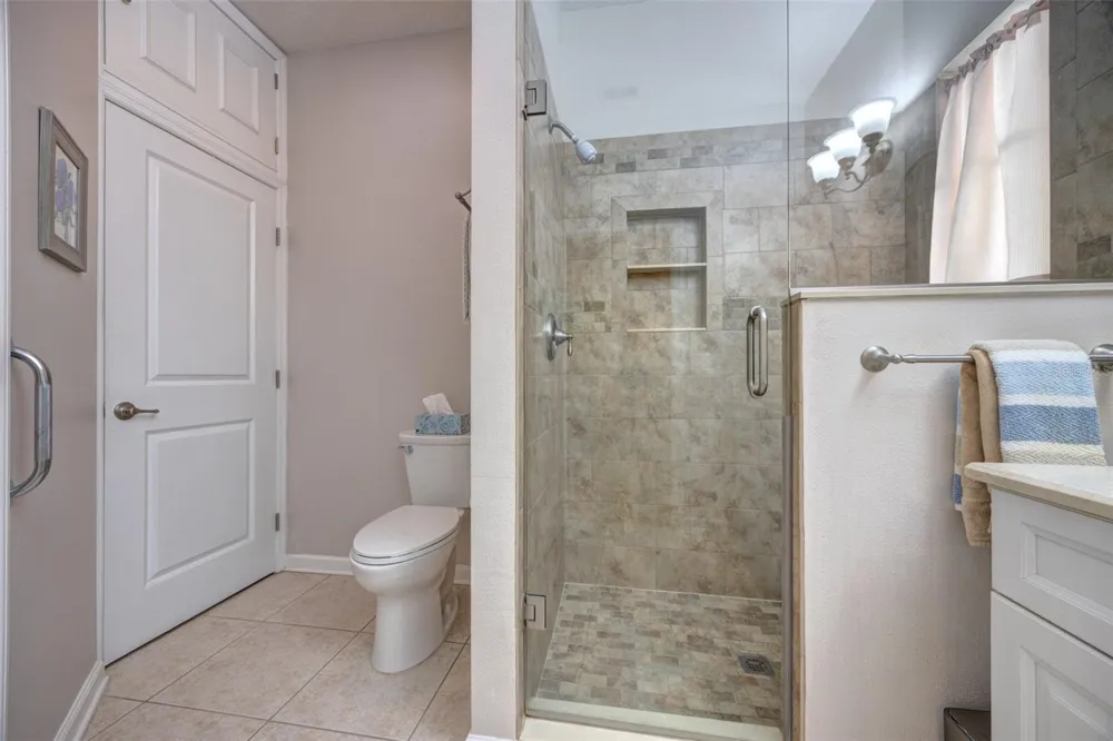 901 WYNBROOK LANE Deland, FL 32724