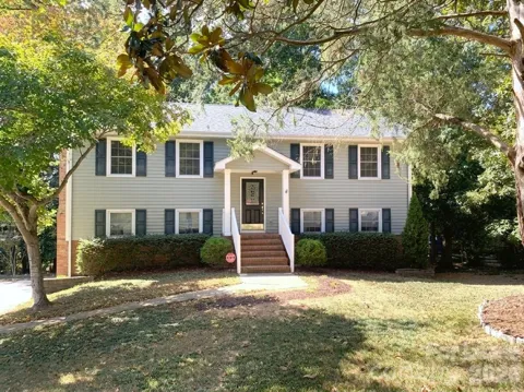 1114 Glenshannon Road
