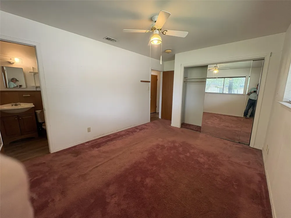 212 S Norma Drive Lacy Lakeview, TX 76705