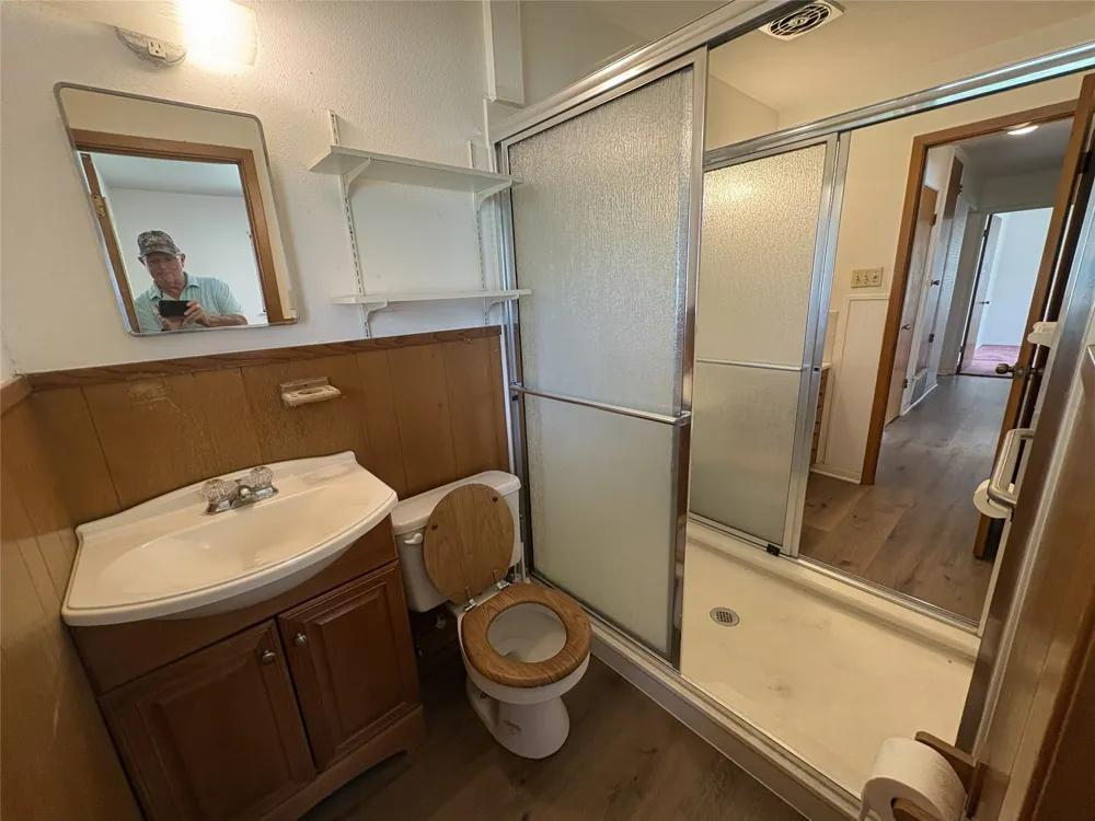 212 S Norma Drive Lacy Lakeview, TX 76705