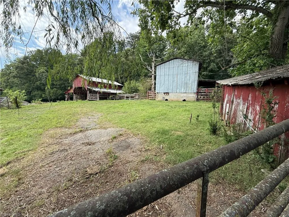 0-0-0 Beechwood Road King, NC 27021