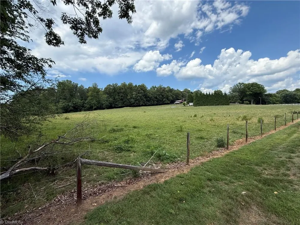 0-0-0 Beechwood Road King, NC 27021