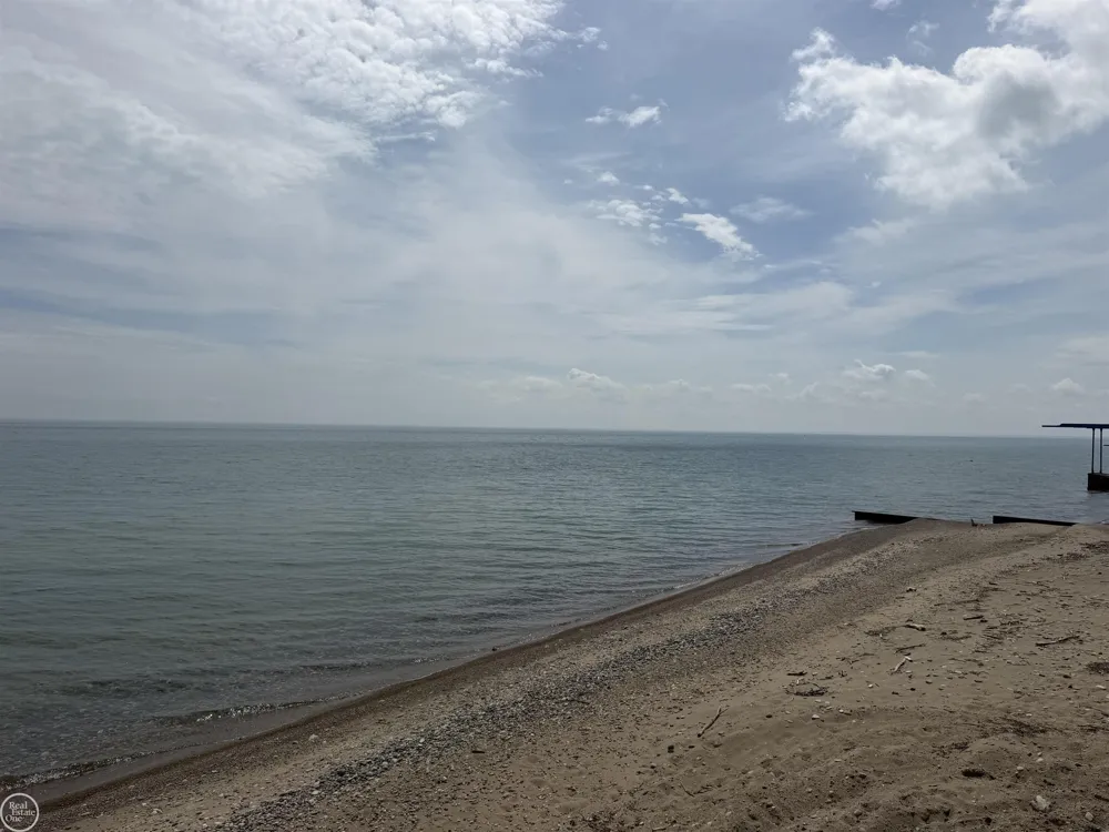 8340 Lakeshore Road Burtchville Township, MI 48059