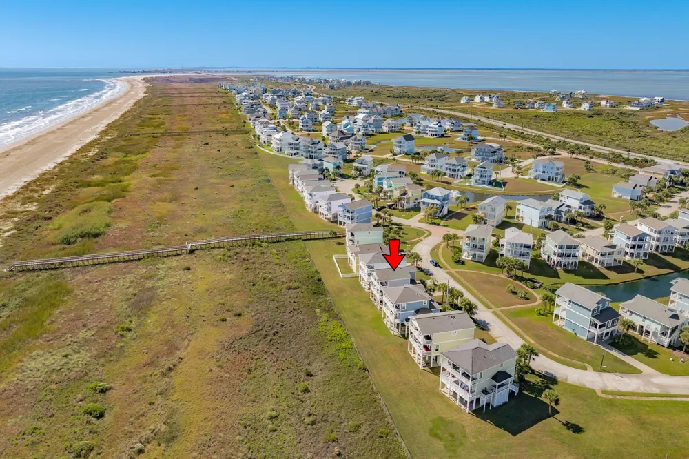 4215 Green Heron Drive Galveston, TX 77554