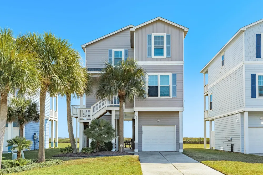 4215 Green Heron Drive Galveston, TX 77554