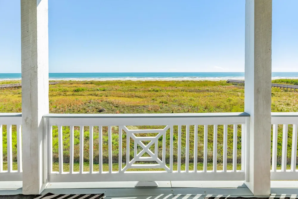 4215 Green Heron Drive Galveston, TX 77554