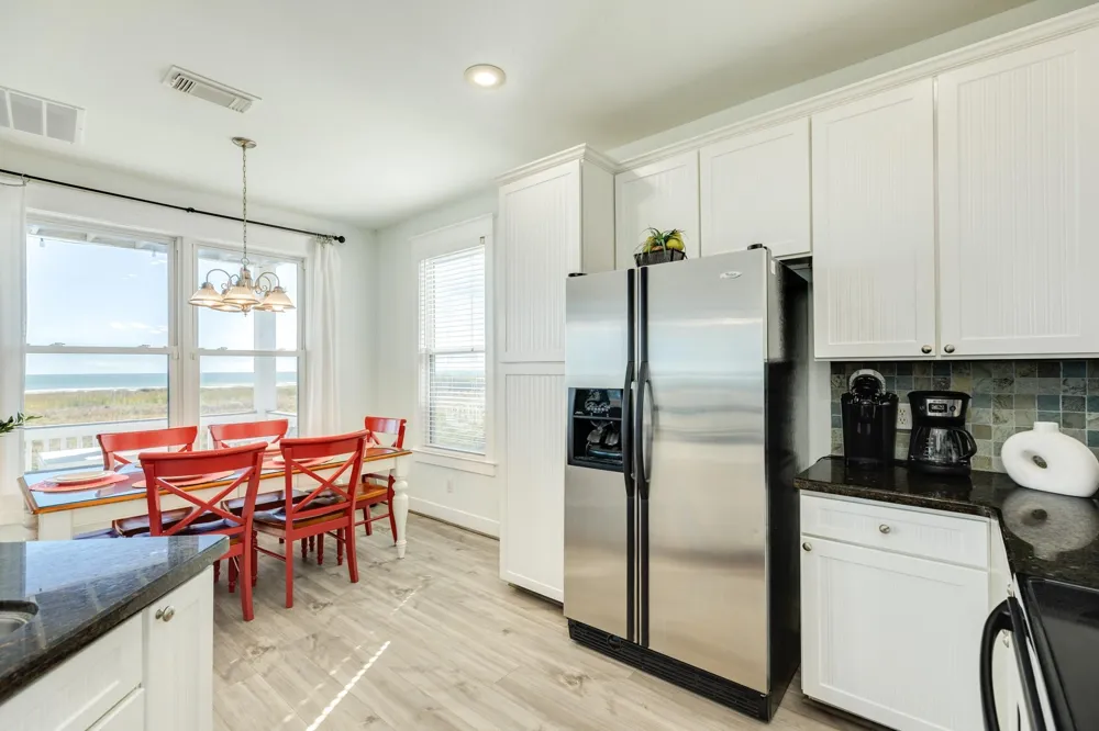 4215 Green Heron Drive Galveston, TX 77554