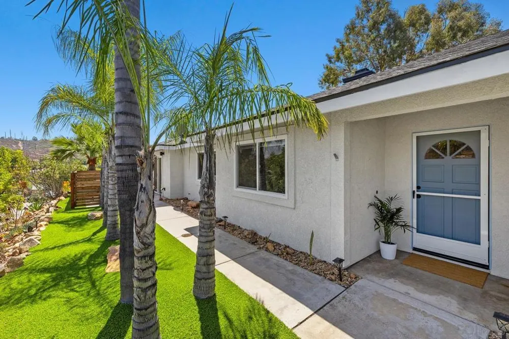 13309 Lakeview Way Lakeside, CA 92040
