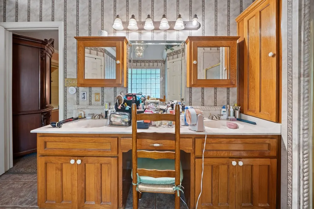 630 County Road 3608 Bullard, TX 75757