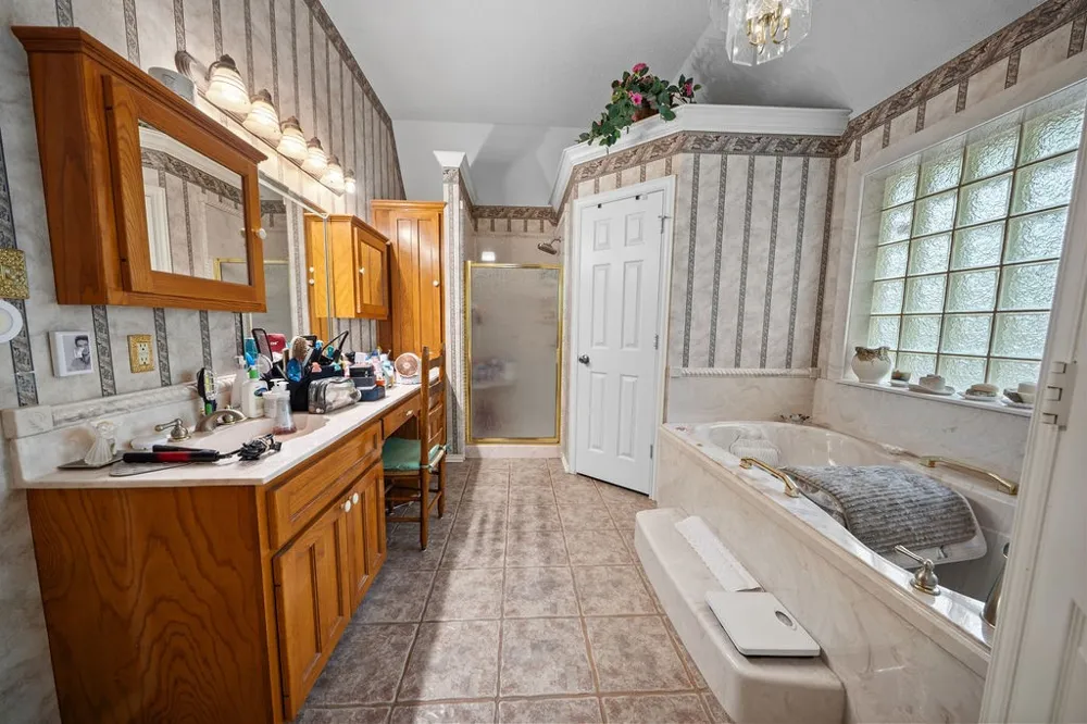 630 County Road 3608 Bullard, TX 75757