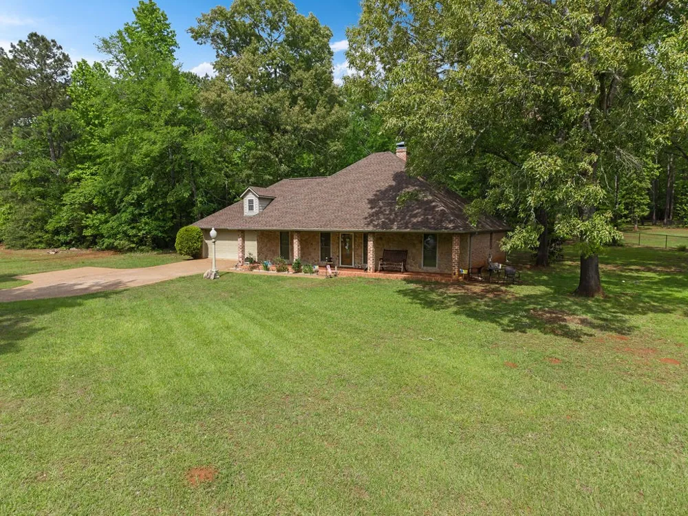 630 County Road 3608 Bullard, TX 75757