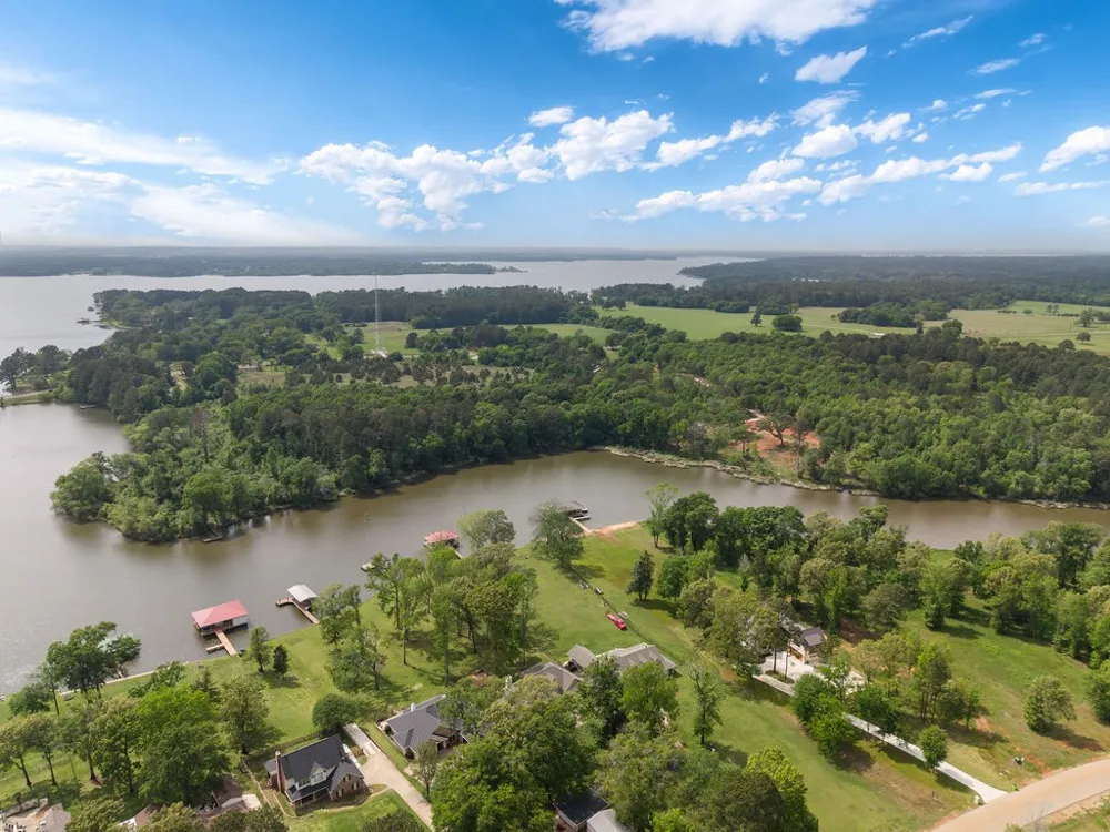 630 County Road 3608 Bullard, TX 75757