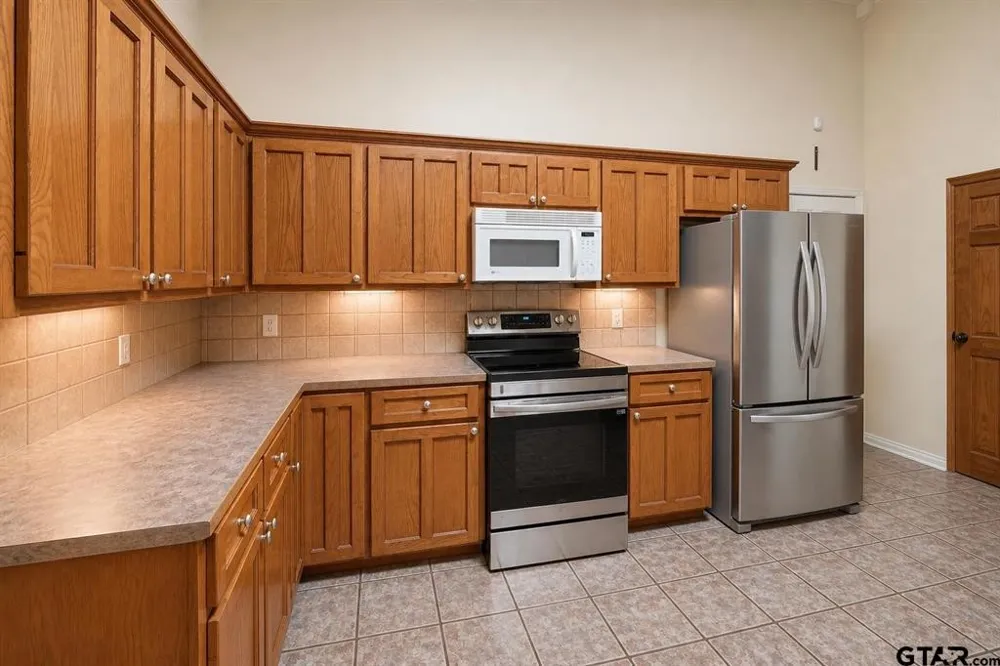 630 County Road 3608 Bullard, TX 75757