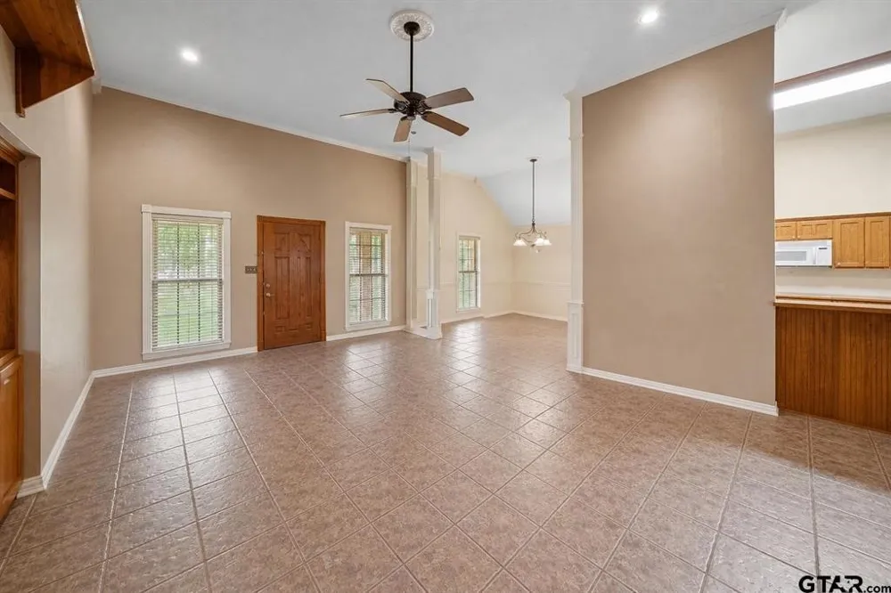 630 County Road 3608 Bullard, TX 75757